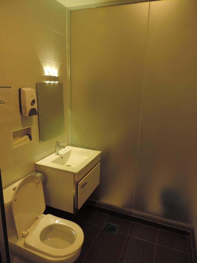 Golden Leaf Hotel Danga Bay Johor Bahru Bagian luar foto