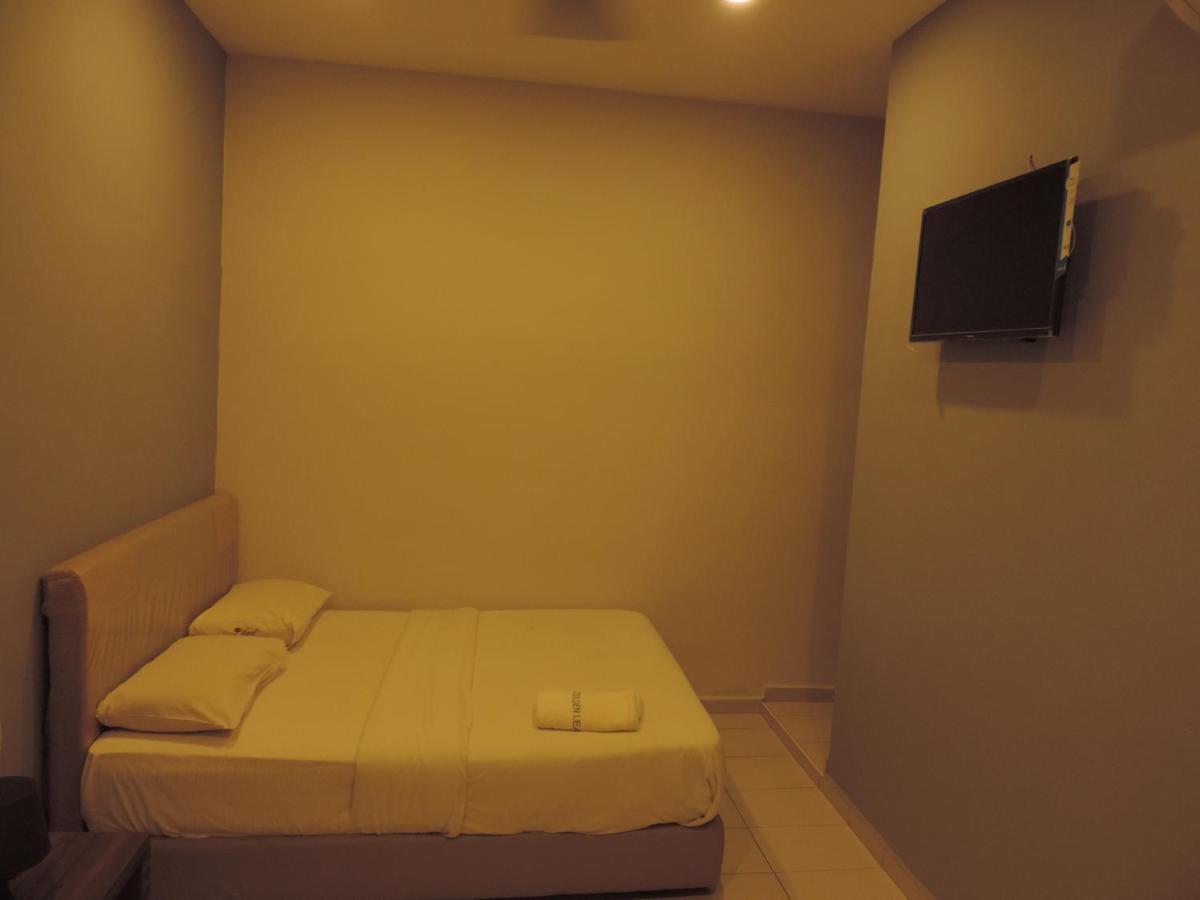 Golden Leaf Hotel Danga Bay Johor Bahru Bagian luar foto