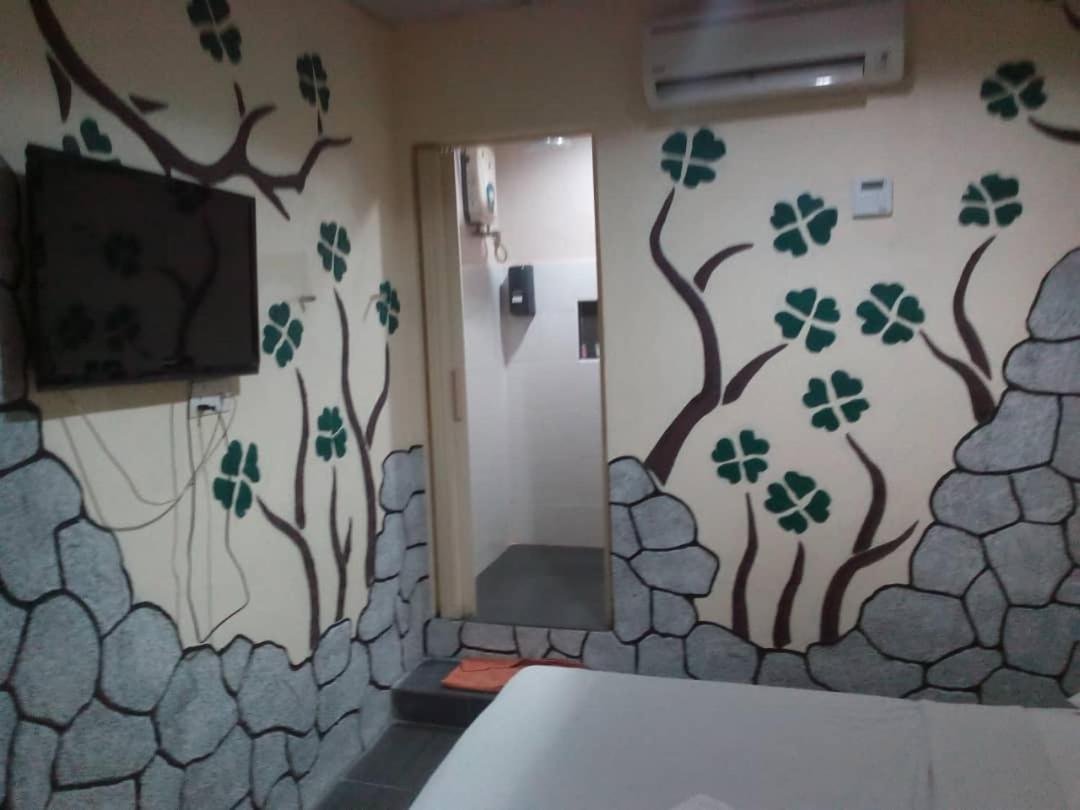 Golden Leaf Hotel Danga Bay Johor Bahru Bagian luar foto