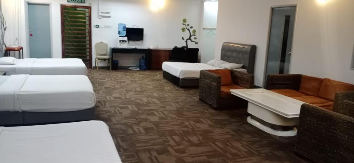 Golden Leaf Hotel Danga Bay Johor Bahru Bagian luar foto